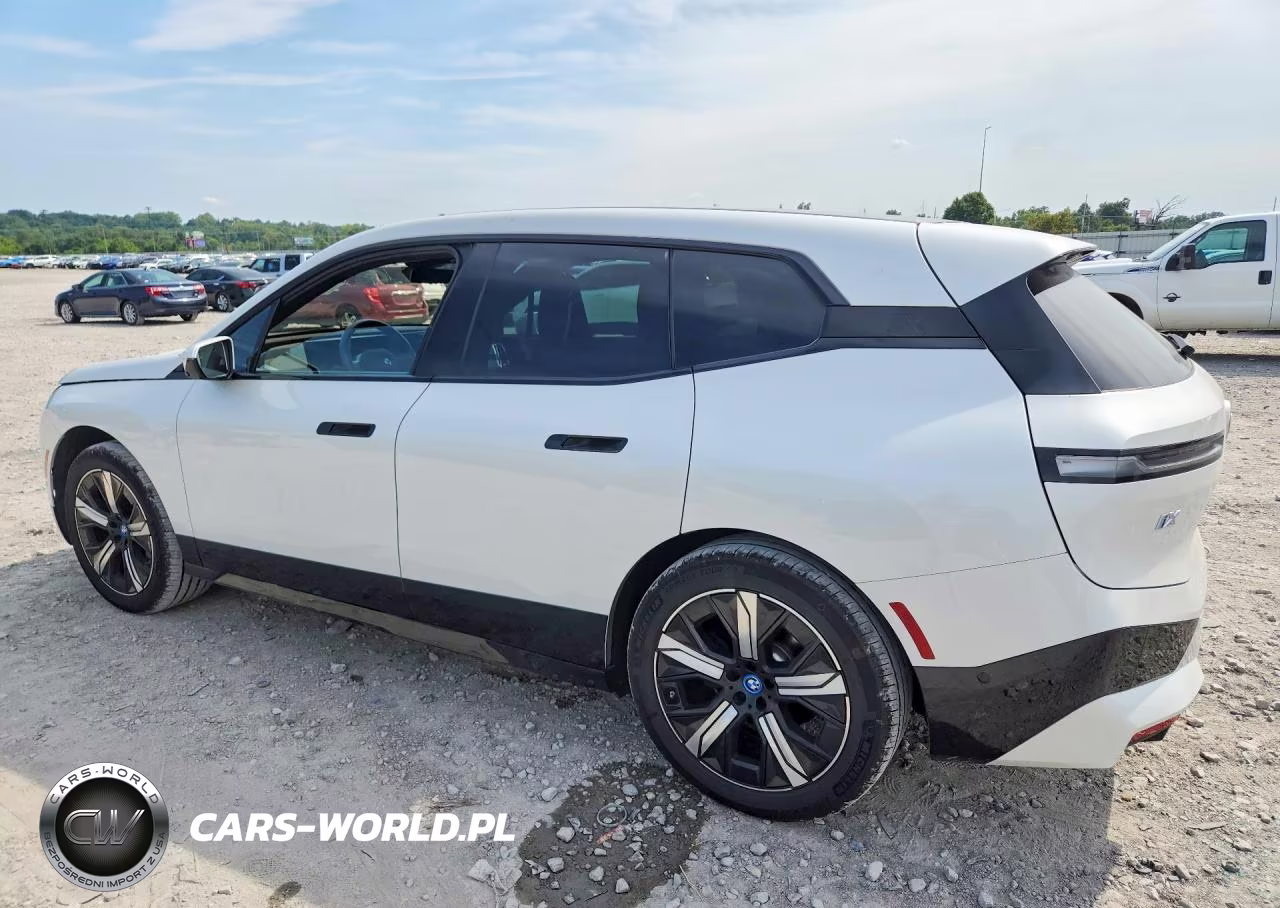 2025 BMW Ix xDrive50 VIN:WB523CF03SCT79288 - 2