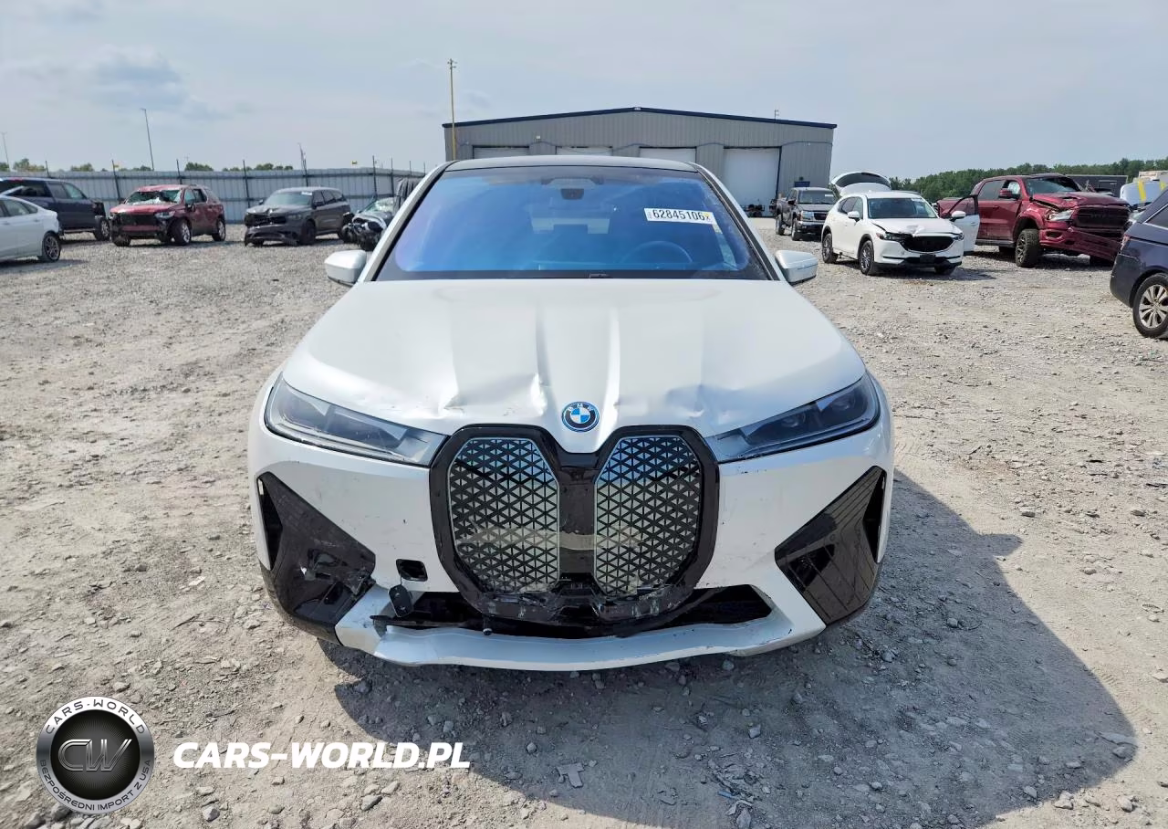 2025 BMW Ix xDrive50 VIN:WB523CF03SCT79288 - 5