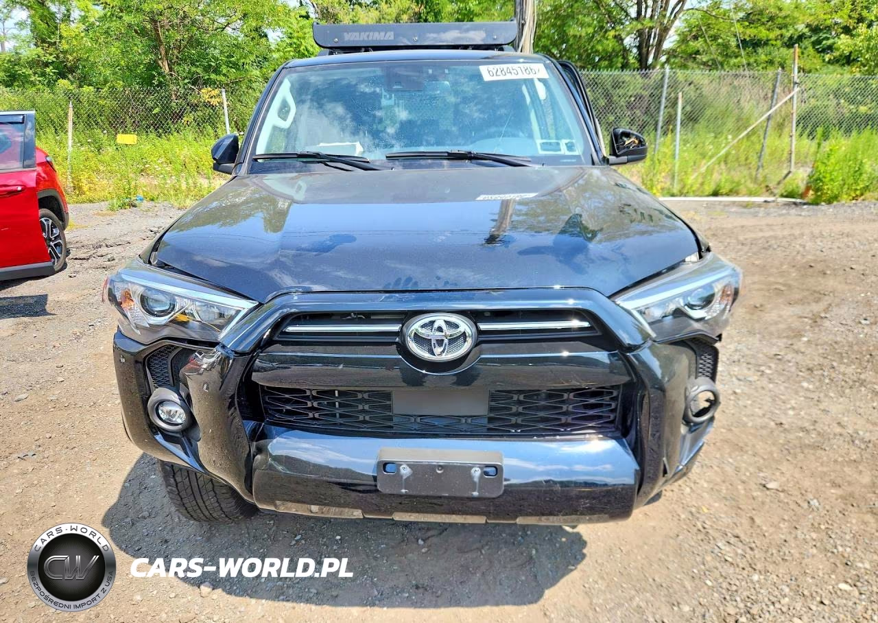 2024 Toyota 4Runner Sr5 VIN:JTEMU5JRXR6300389 - 5