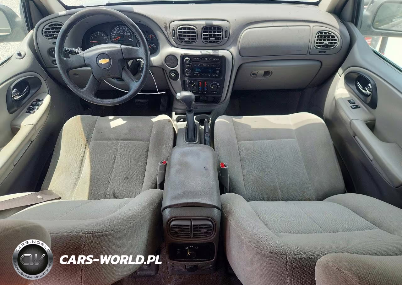 2005 Chevrolet Trailblazer Ls VIN:1GNDS13S452376542 - 8