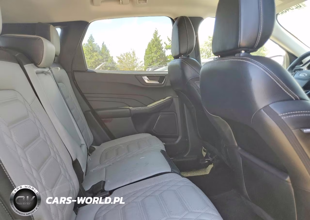 2023 Ford Escape Platinum VIN:1FMCU9JA3PUA36650 - 11