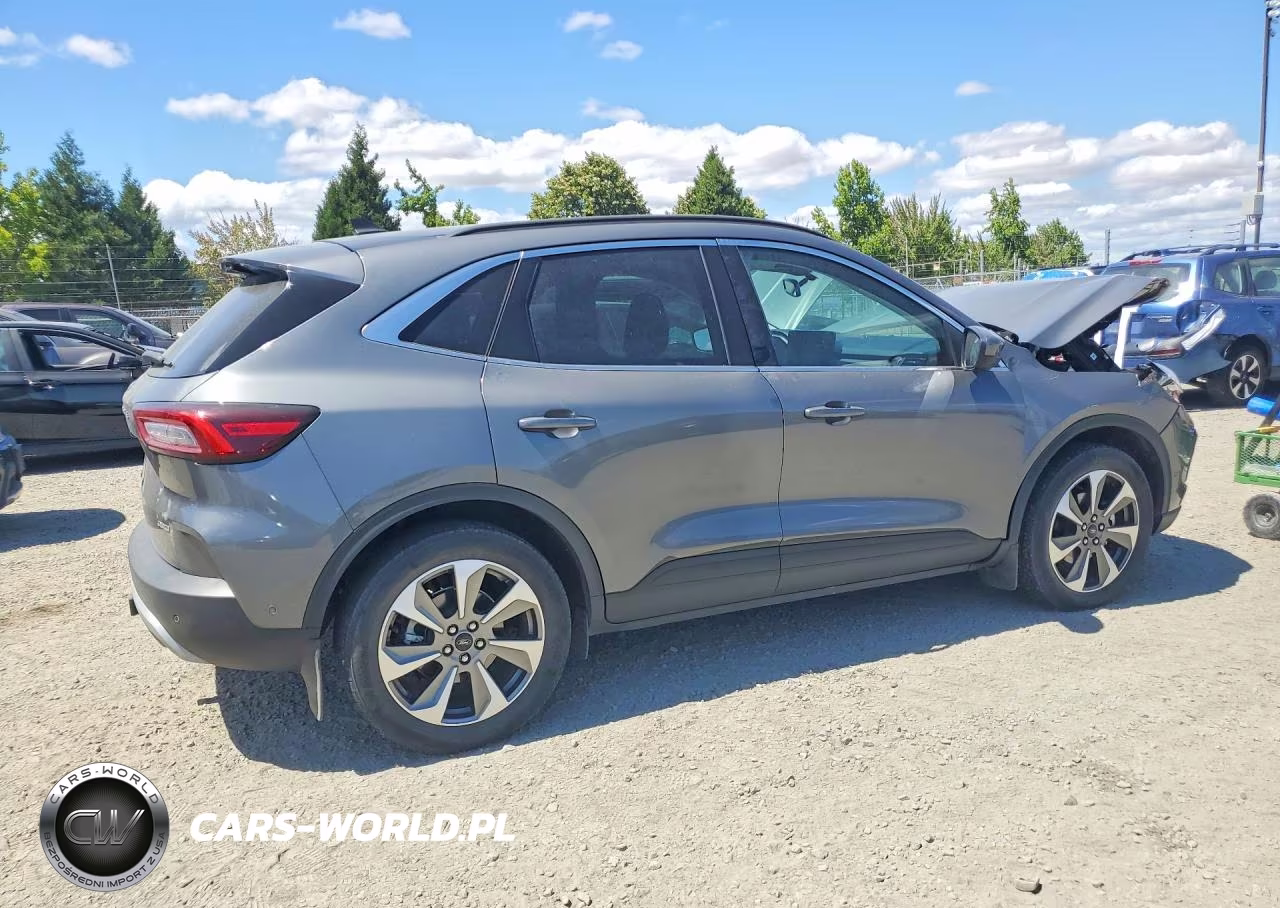 2023 Ford Escape Platinum VIN:1FMCU9JA3PUA36650 - 3