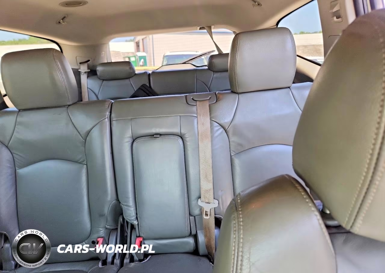2011 Chevrolet Traverse Lt VIN:1GNKRGED3BJ281038 - 10
