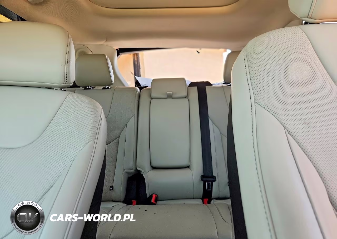 2019 Ford Edge Titanium VIN:2FMPK3K93KBB73305 - 10