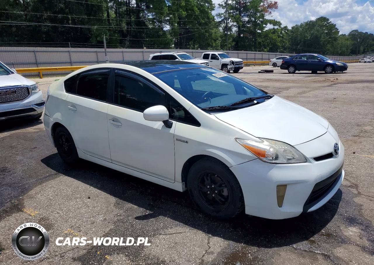 2014 Toyota Prius Three VIN:JTDKN3DU8E0378230 - 4