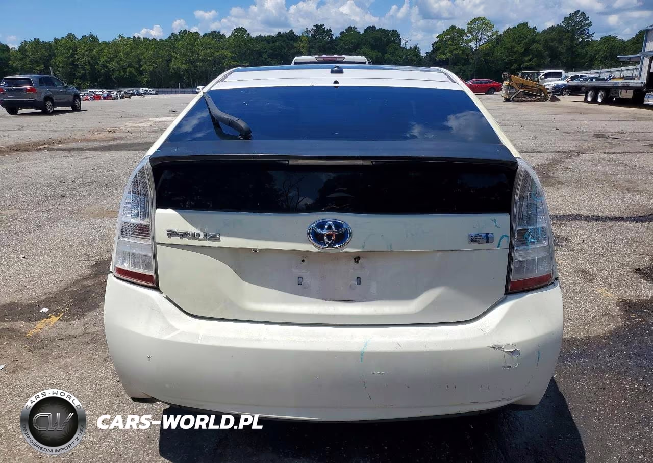 2014 Toyota Prius Three VIN:JTDKN3DU8E0378230 - 6