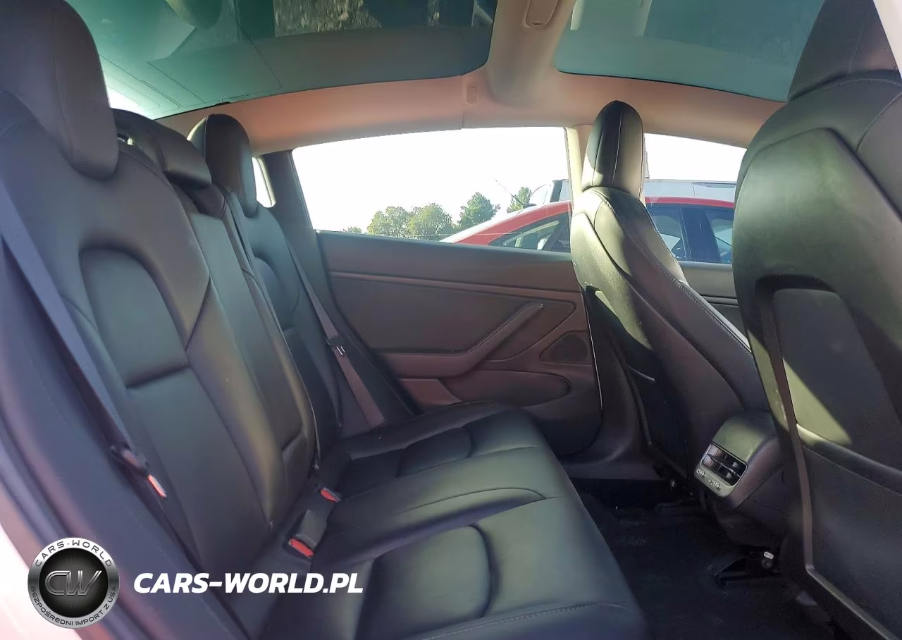 2019 Tesla Model 3 VIN:5YJ3E1EB6KF199574 - 10