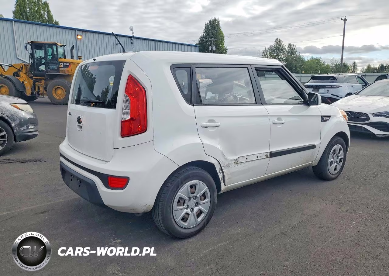 2012 Kia Soul Base VIN:KNDJT2A54C7363964 - 3