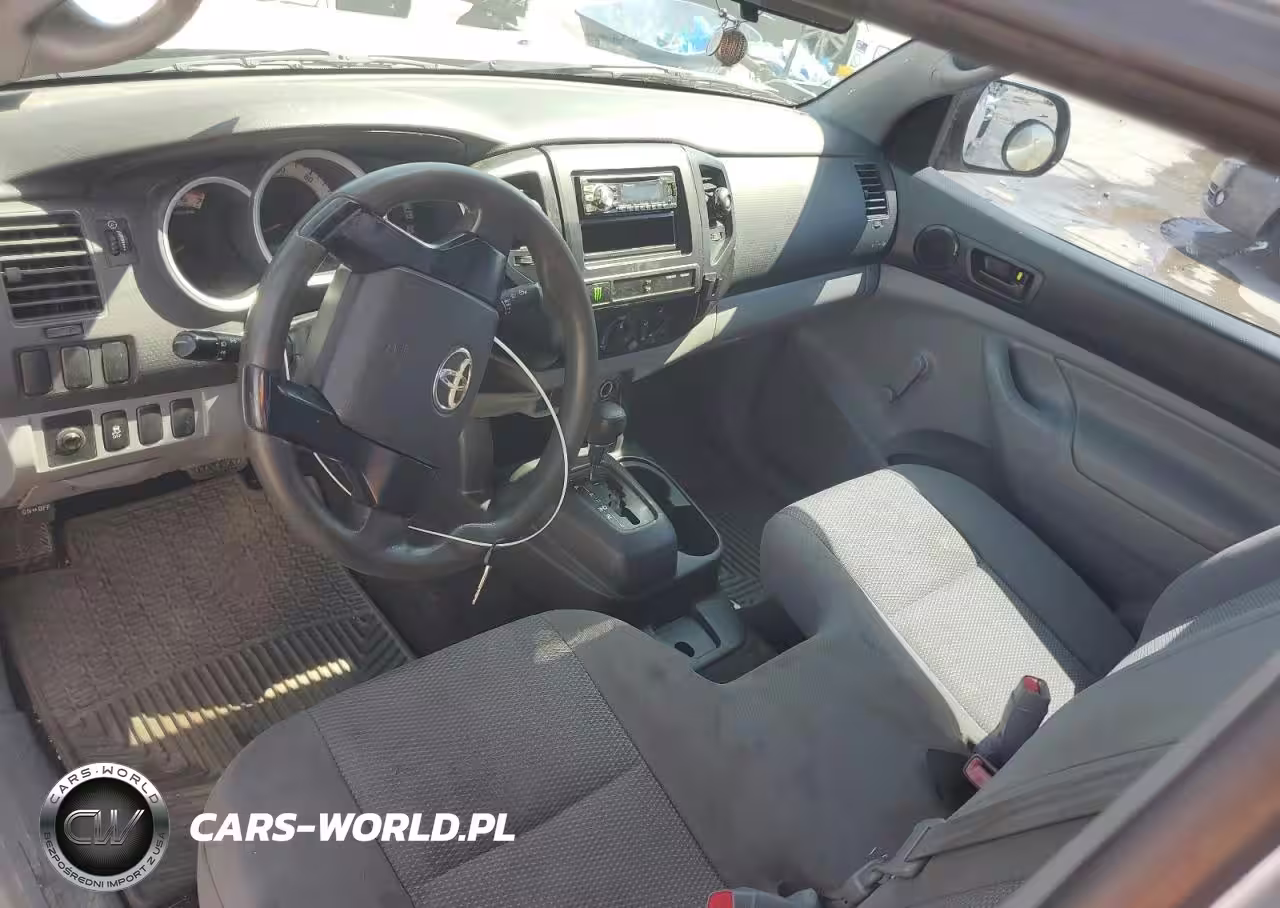 2012 Toyota Tacoma VIN:5TFNX4CN0CX011690 - 8
