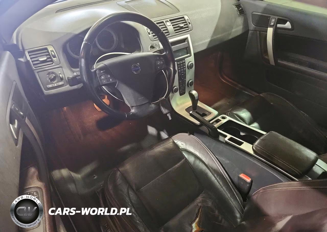 2012 Volvo C70 T5 VIN:YV1672MC1CJ131789 - 8