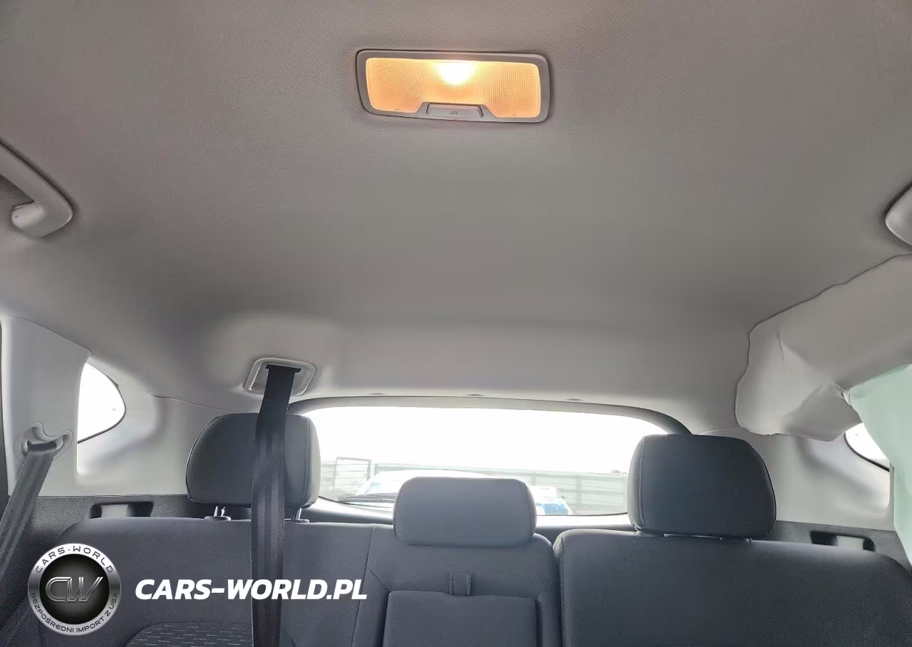 2019 Hyundai Tucson Value VIN:KM8J33A46KU965273 - 10