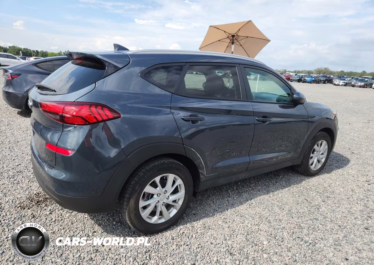 2019 Hyundai Tucson Value VIN:KM8J33A46KU965273 - 3