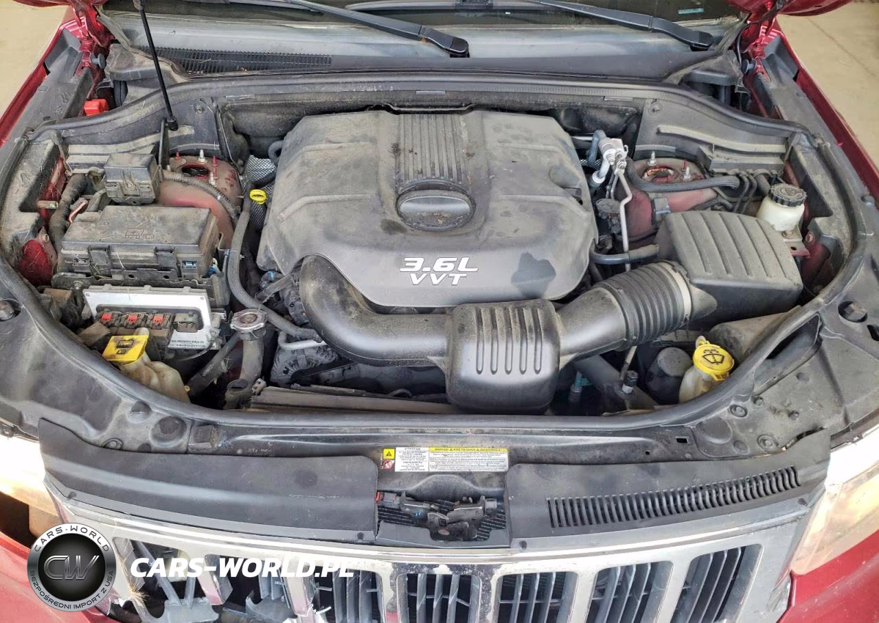 2012 Jeep Grand Cherokee Laredo VIN:1C4RJFAG5CC139692 - 12