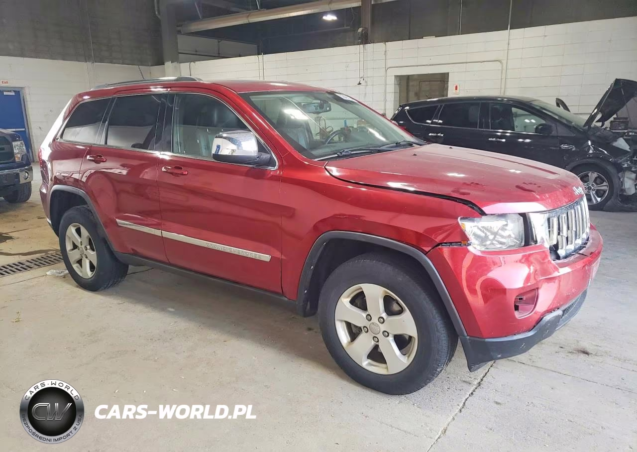 2012 Jeep Grand Cherokee Laredo VIN:1C4RJFAG5CC139692 - 4