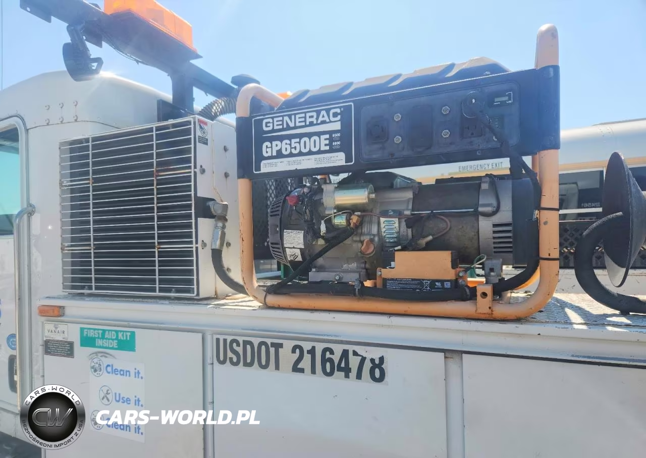 2012 Kenworth T370 Utility - Service Truck VIN:2NKHHM7X7CM303207 - 9
