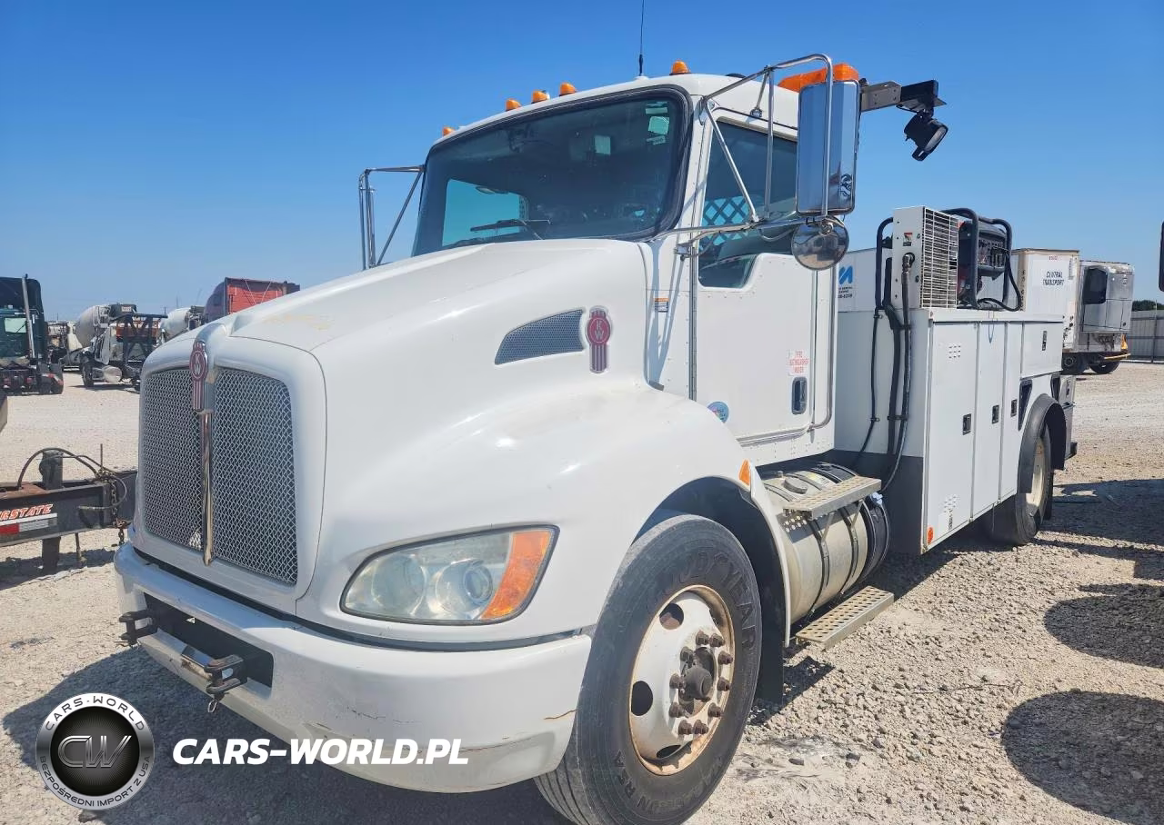 2013 Kenworth Construction T370