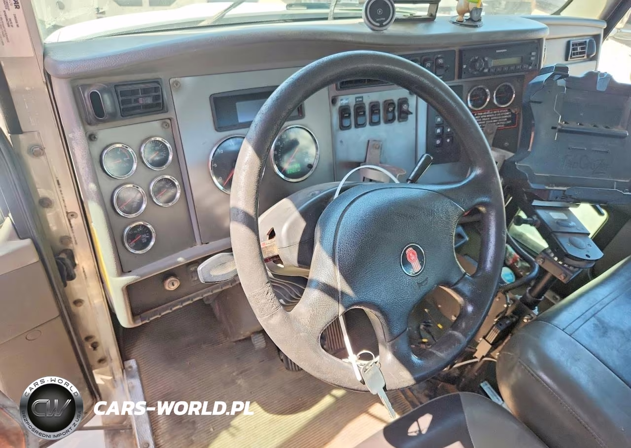 2013 Kenworth Construction T370 VIN:2NKHHM7X9DM348022 - 8
