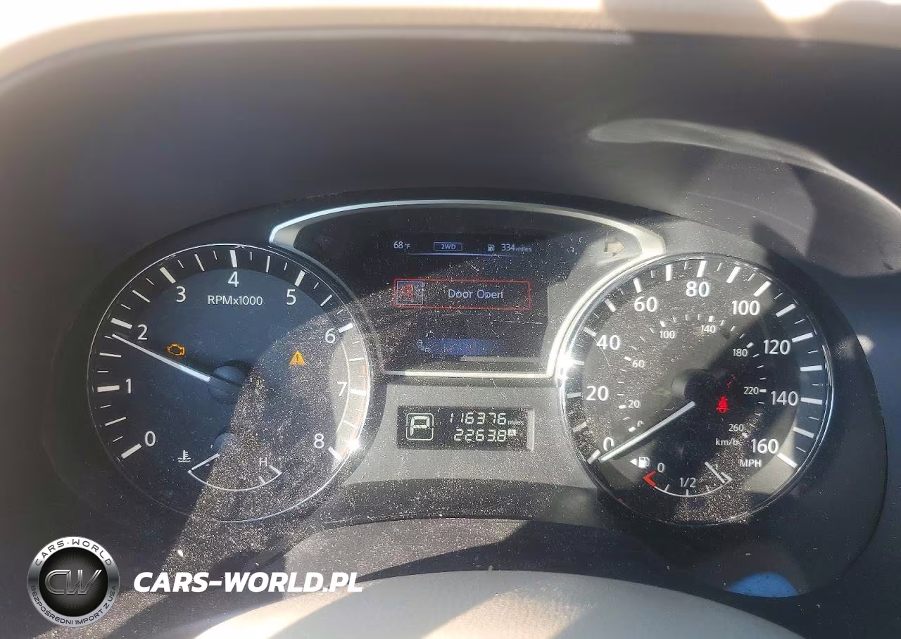 2015 Nissan Pathfinder Platinum VIN:5N1AR2MM1FC637324 - 9