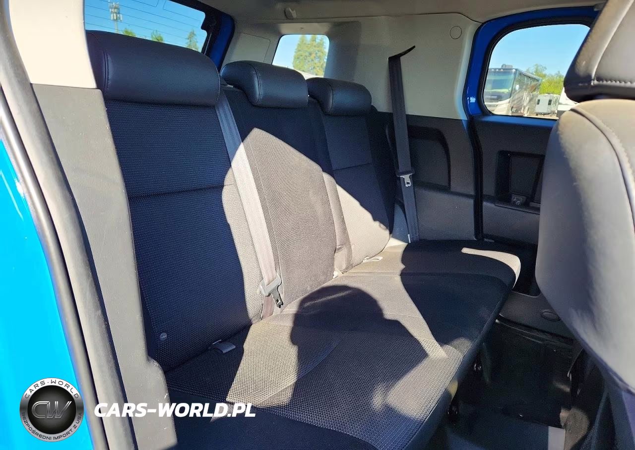 2007 Toyota Fj Cruiser Base VIN:JTEBU11F570017162 - 10