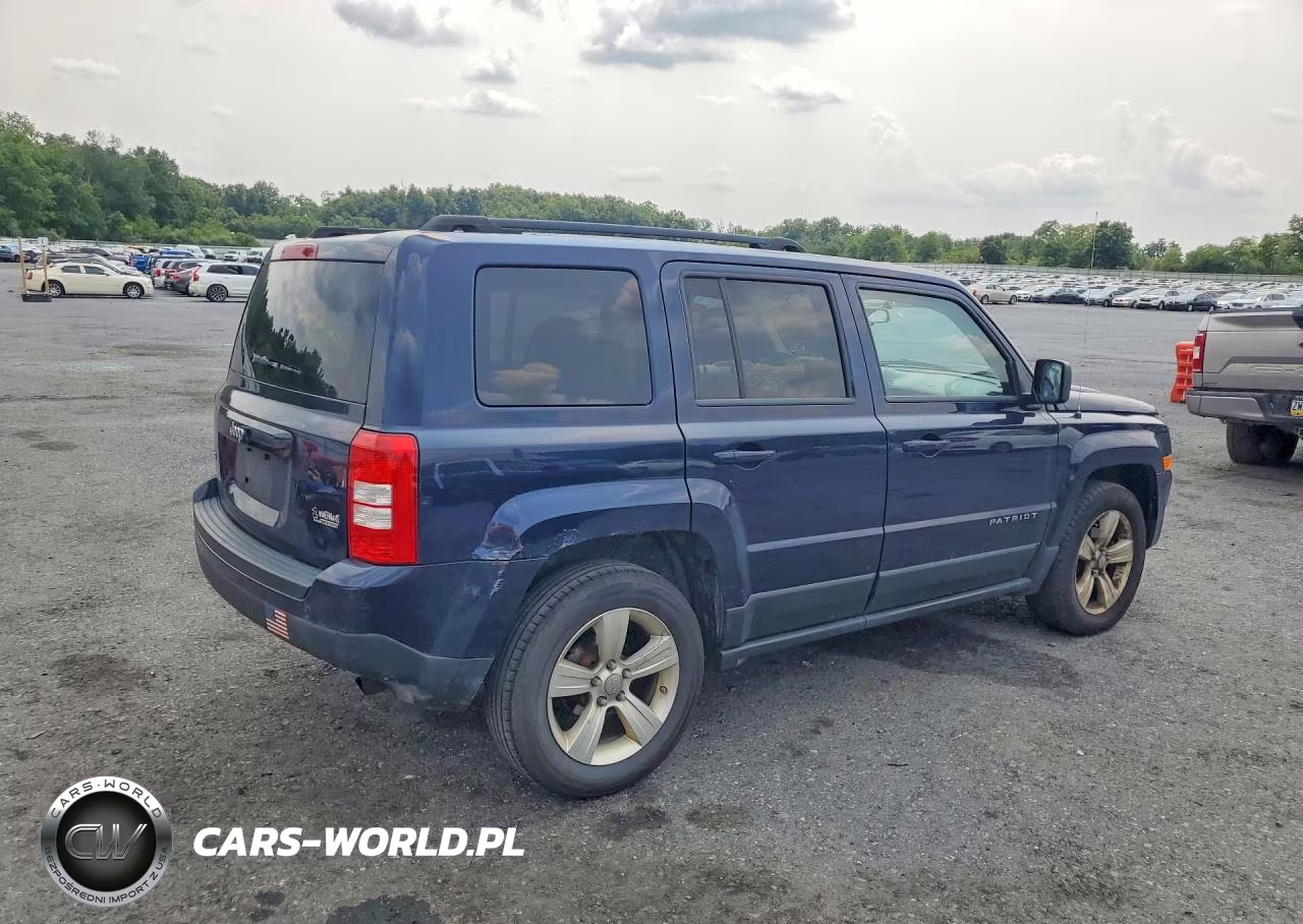 2012 Jeep Patriot Sport VIN:1C4NJRBB5CD636142 - 3