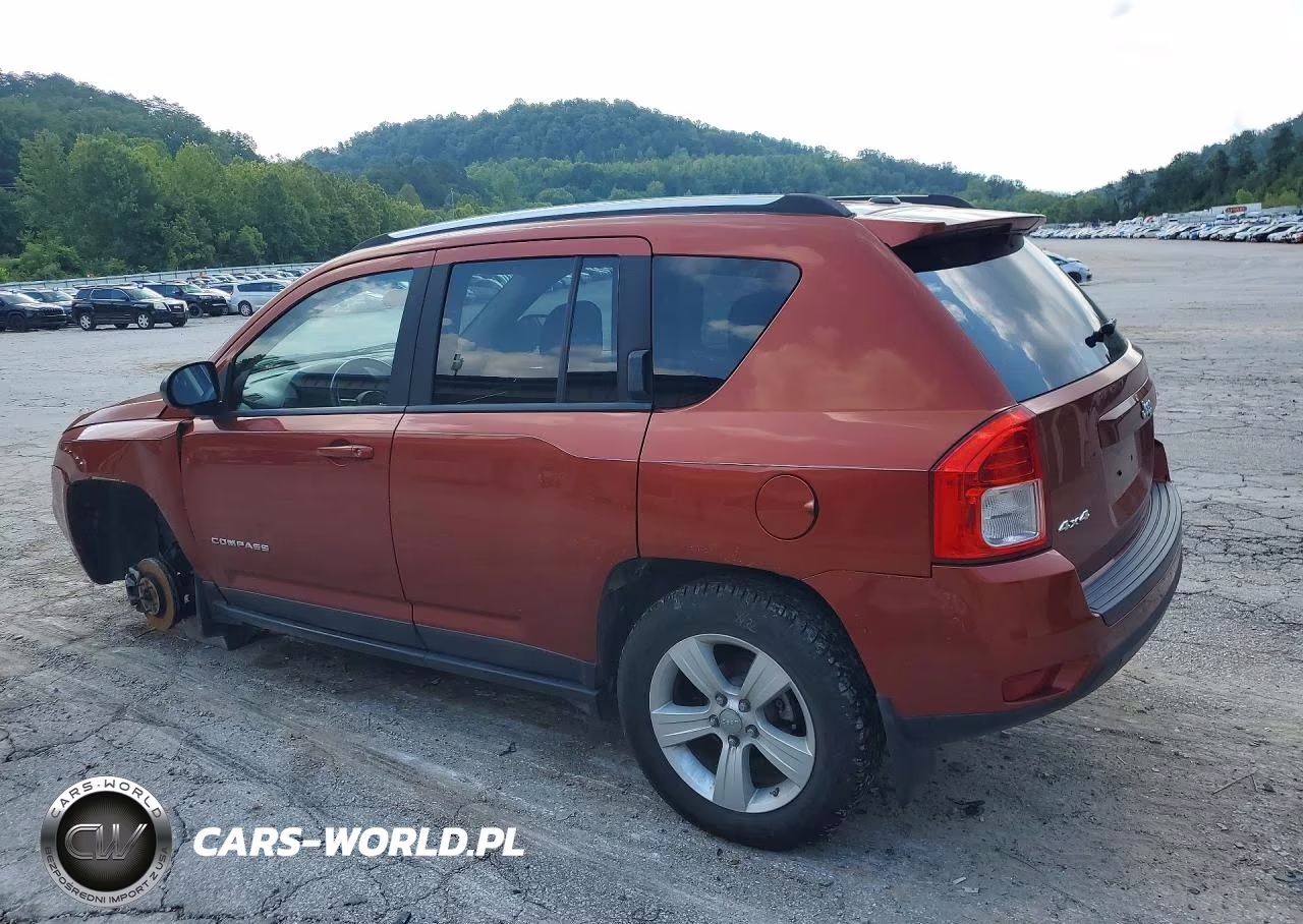 2012 Jeep Compass Latitude VIN:1C4NJDEB9CD675962 - 2
