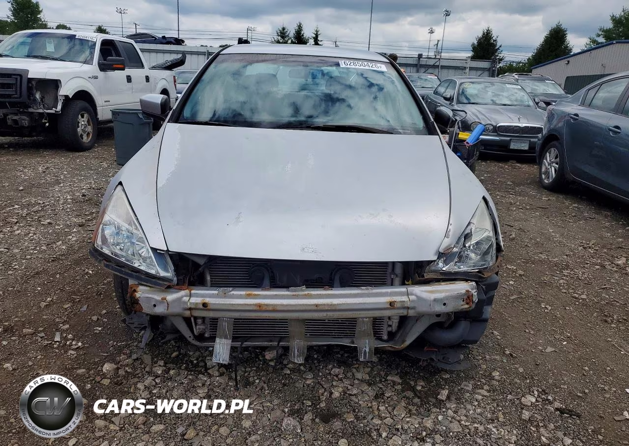 2003 Honda Accord Lx VIN:1HGCM563X3A081038 - 5