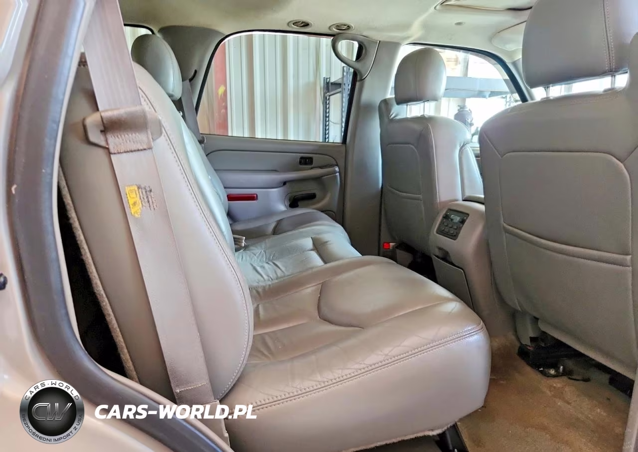 2004 GMC Yukon VIN:1GKEK13T64R164872 - 10