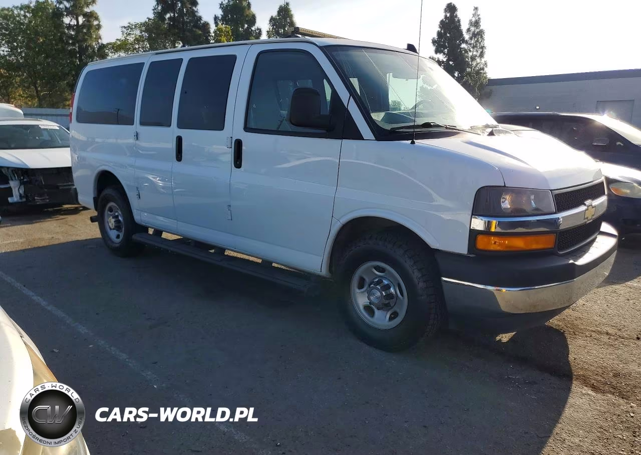 2019 CHEVROLET EXPRESS G3500 LT VIN:1GAZGMFG2K1278130 - 4