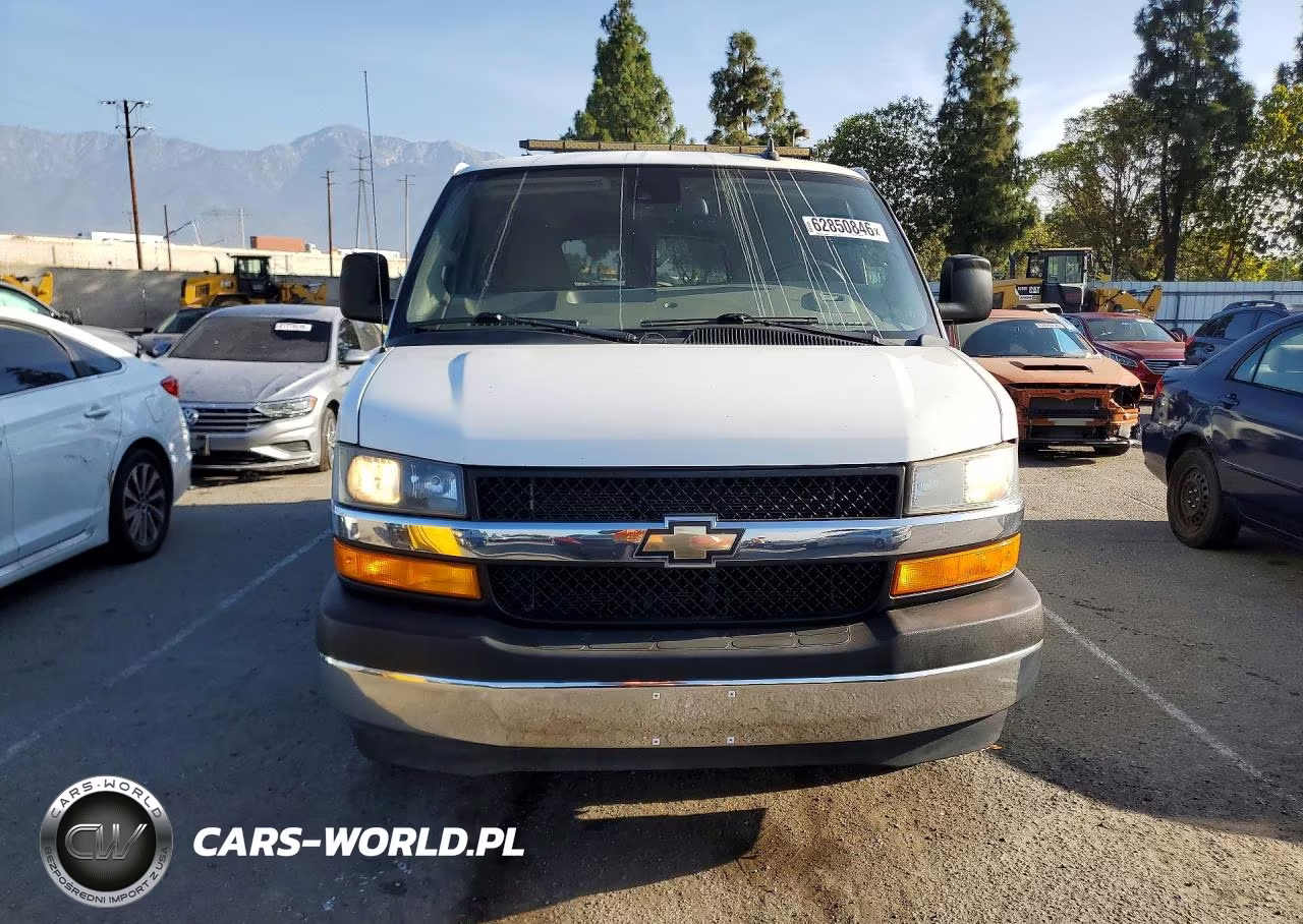 2019 CHEVROLET EXPRESS G3500 LT VIN:1GAZGMFG2K1278130 - 5