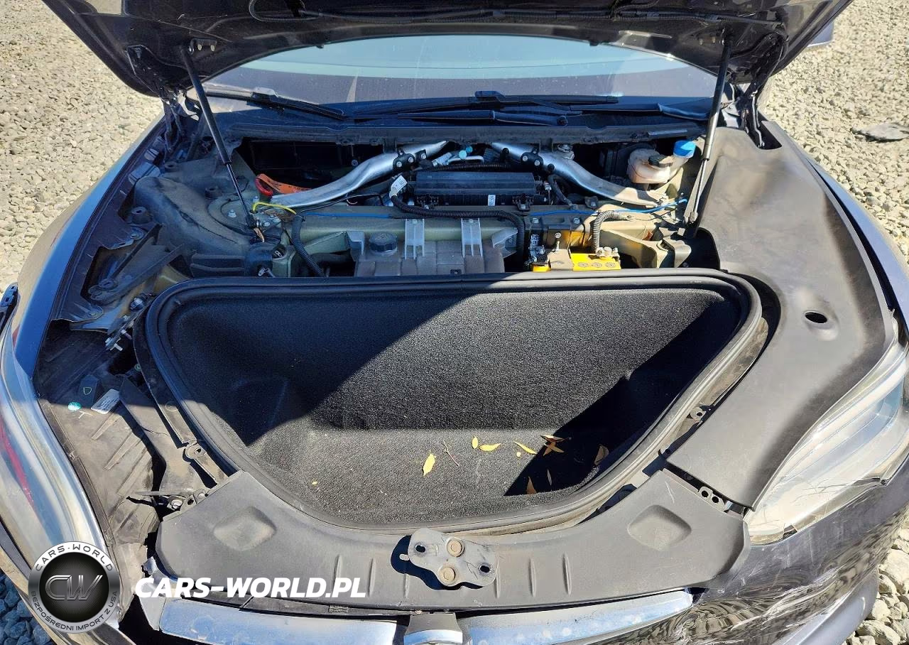 2019 Tesla Model S VIN:5YJSA1E28KF305580 - 11