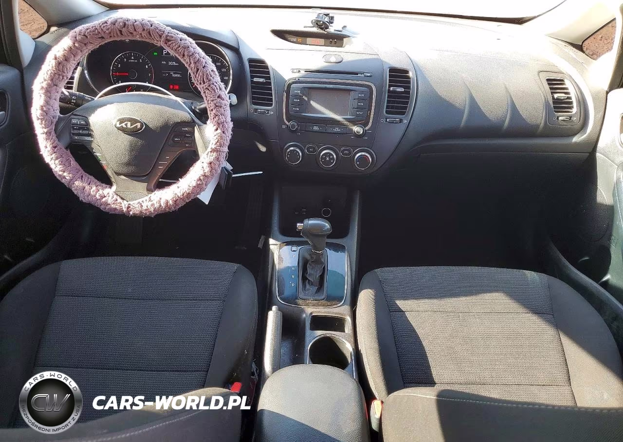 2018 Kia Forte Lx VIN:3KPFK4A73JE202251 - 8