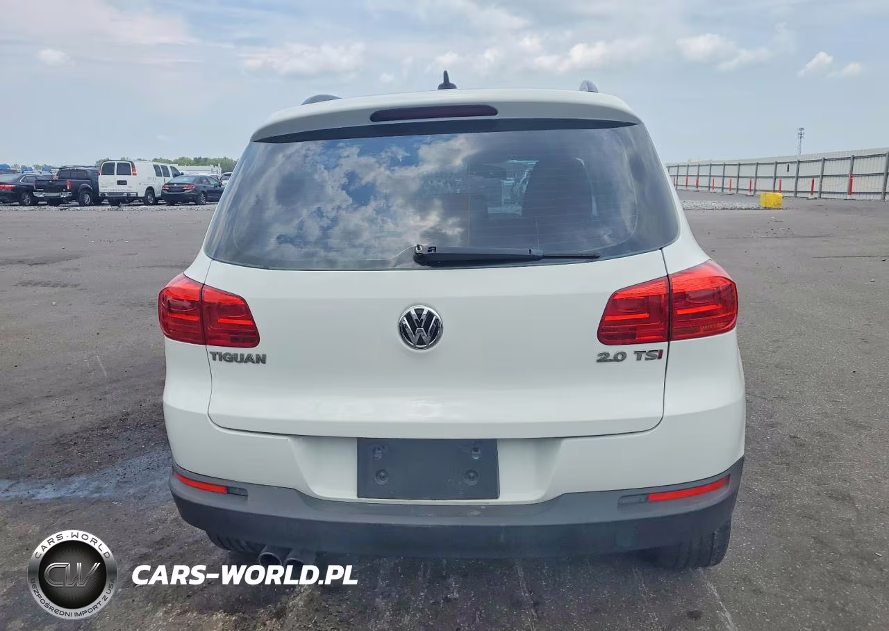 2017 Volkswagen Tiguan S VIN:WVGAV7AX9HK049235 - 6