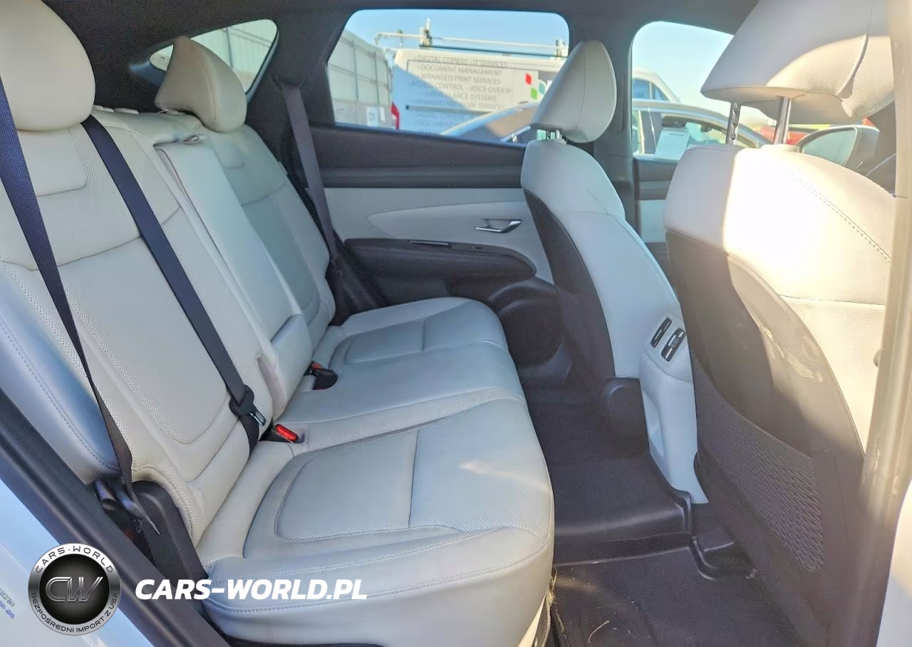 2025 Hyundai Tucson Limited VIN:KM8JEDD19SU396503 - 11