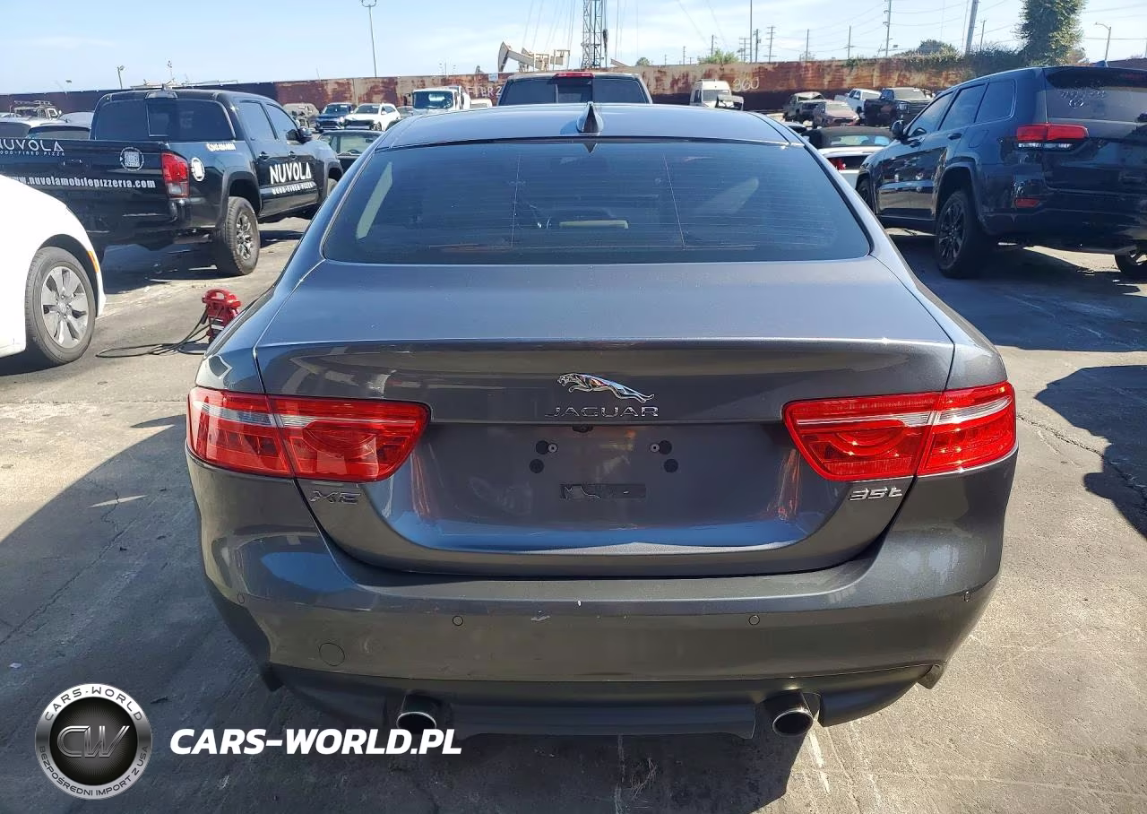 2017 Jaguar Xe Prestige VIN:SAJAE4BV4HA962251 - 6