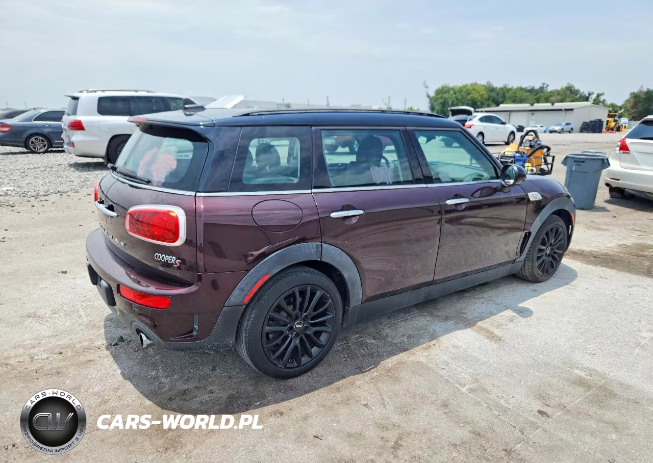 2017 Mini Cooper S Clubman VIN:WMWLN9C3XH2E49727 - 3