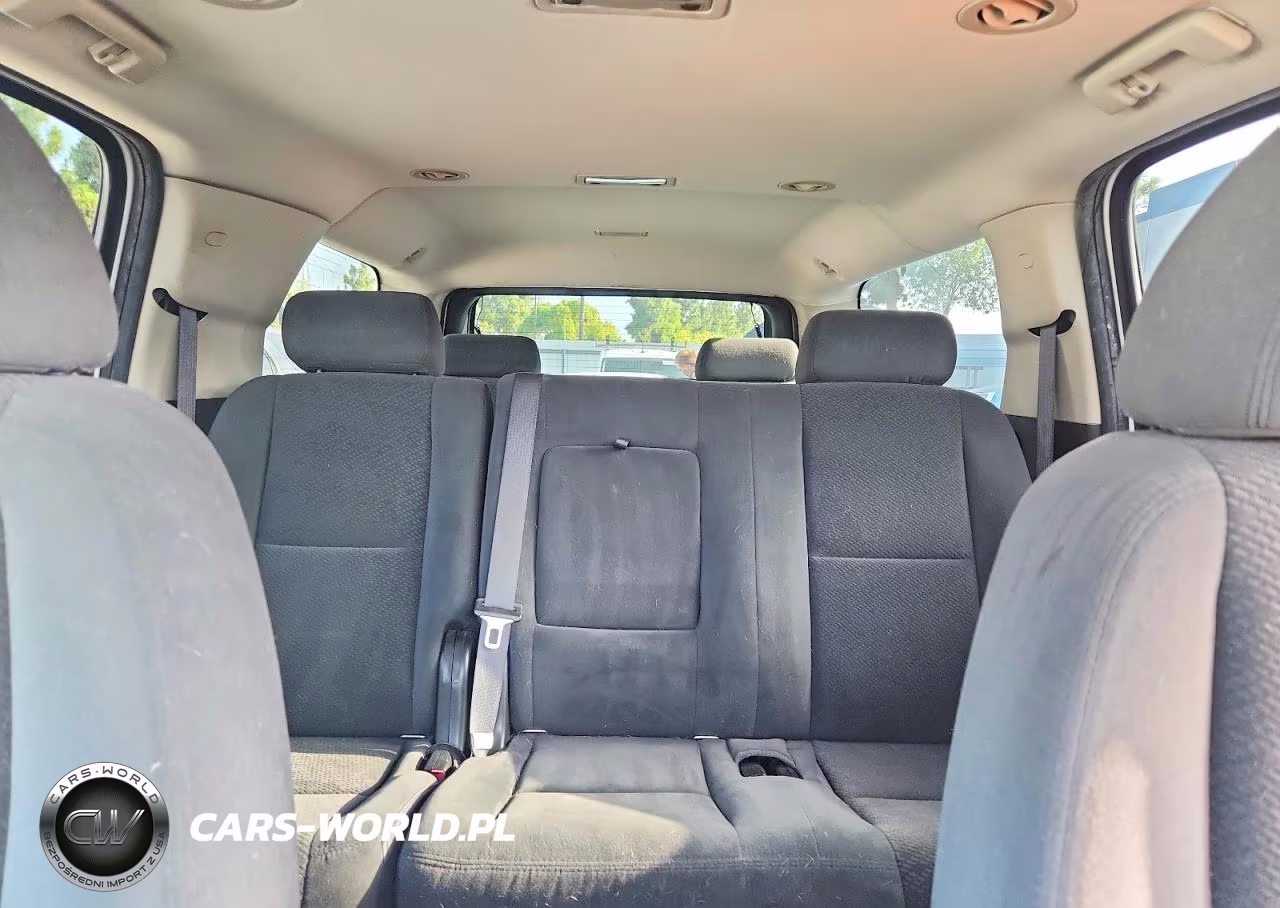 2007 Chevrolet Suburban C1500 VIN:3GNFC16067G196649 - 10