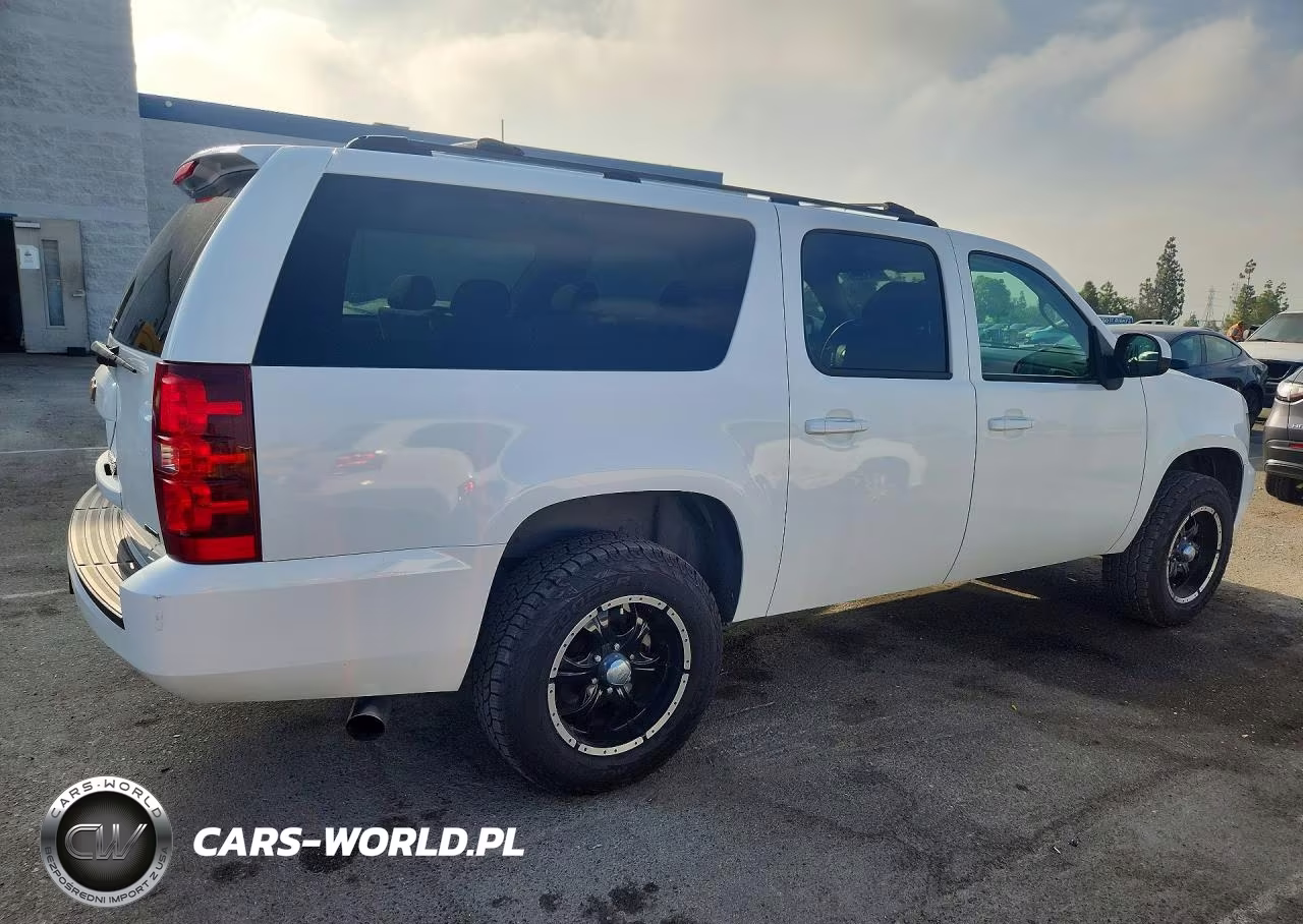 2007 Chevrolet Suburban C1500 VIN:3GNFC16067G196649 - 3