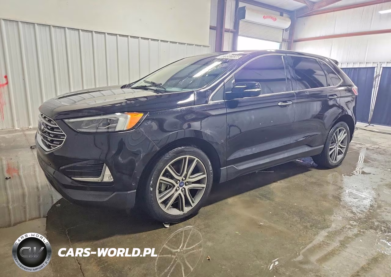 2019 Ford Edge Titanium