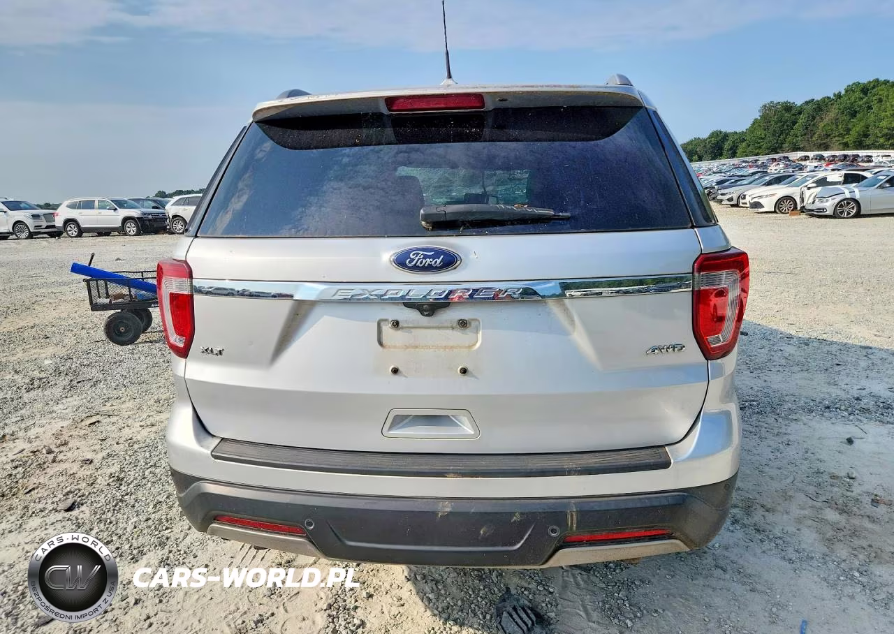 2019 Ford Explorer Xlt VIN:1FM5K8D84KGA61520 - 6