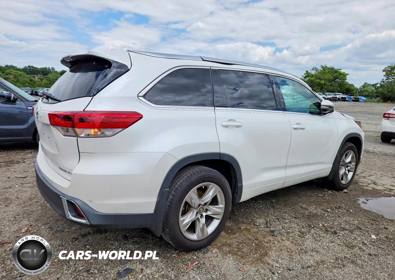 2017 Toyota Highlander Limited VIN:5TDDZRFH1HS433151 - 3