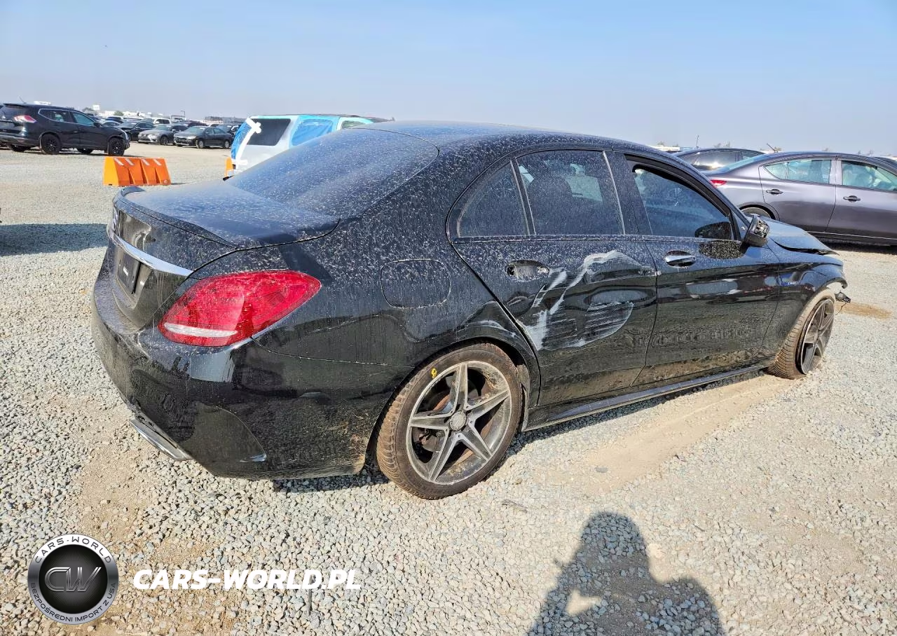 2016 Mercedes-Benz C 450 4Matic Amg VIN:55SWF6EB4GU105804 - 3
