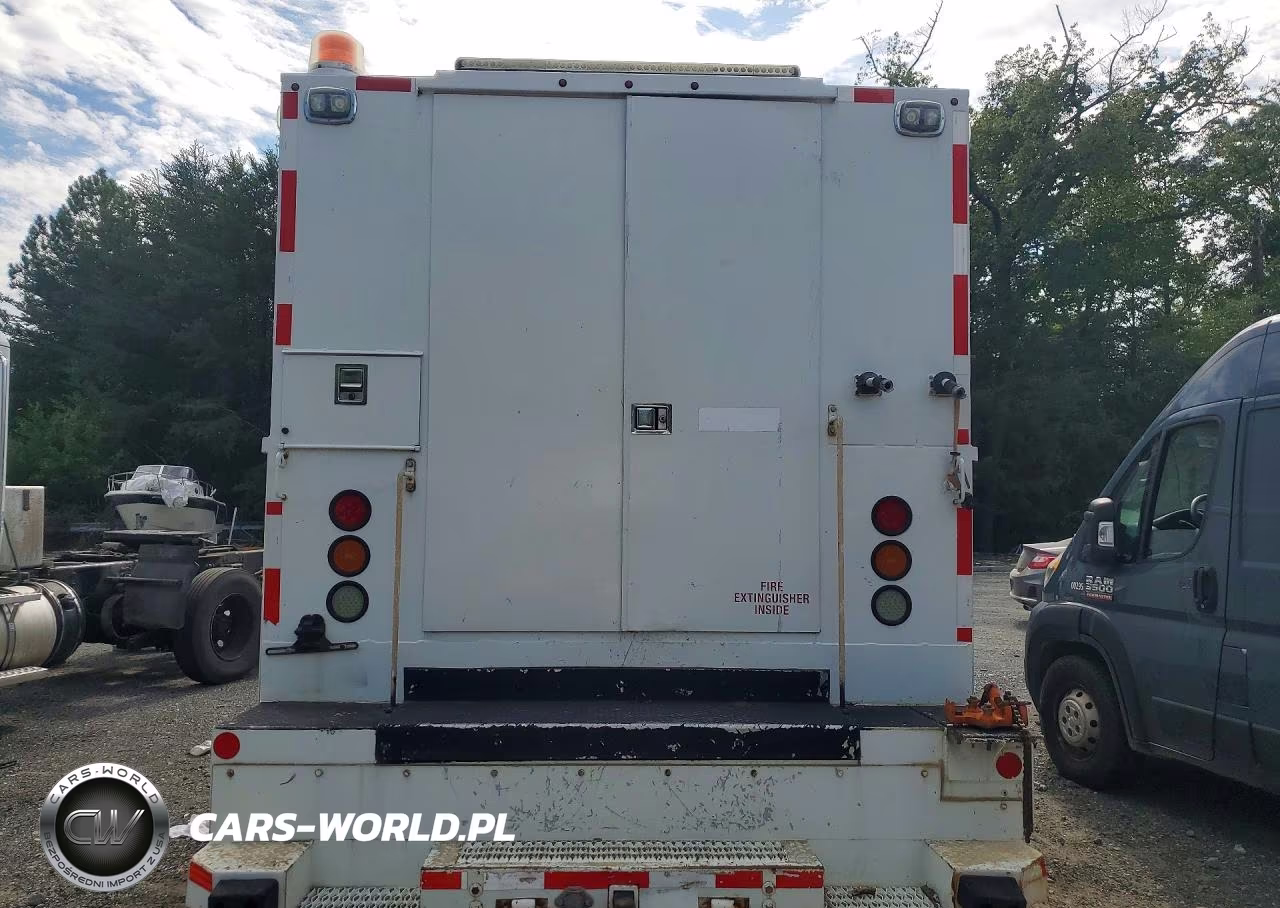 2015 International 4300 Utility - Service Truck VIN:1HTMMAAN5FH664040 - 6