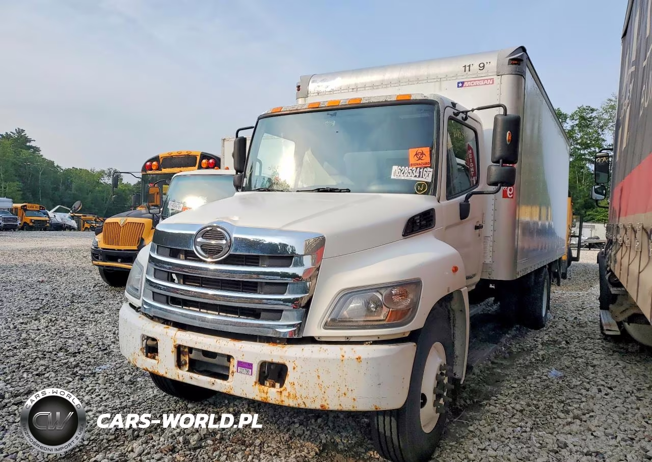 2013 Hino 258-268 Box Truck – zdjęcie 1 z 14