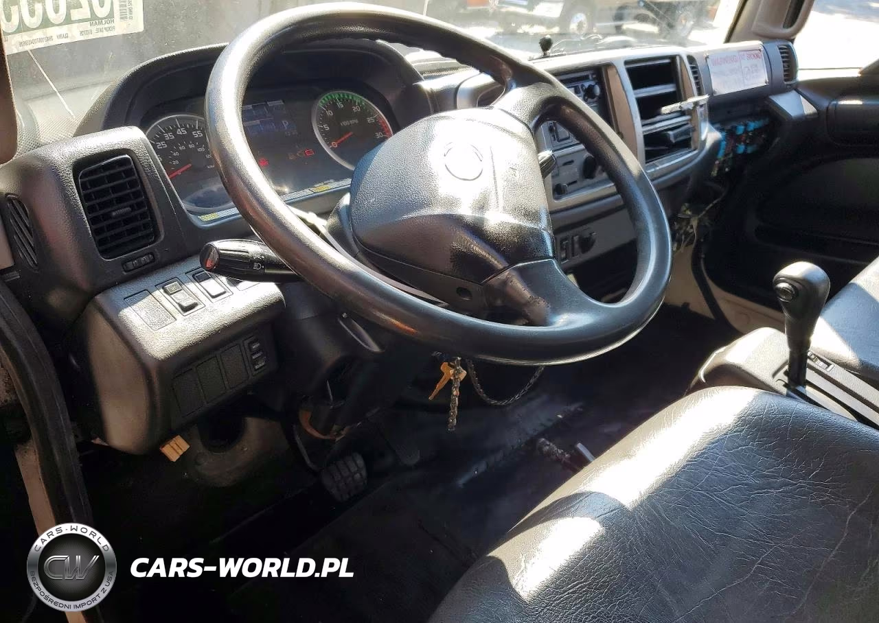 2013 Hino 258-268 Box Truck VIN:5PVNE8JP2D4S50615 - 8