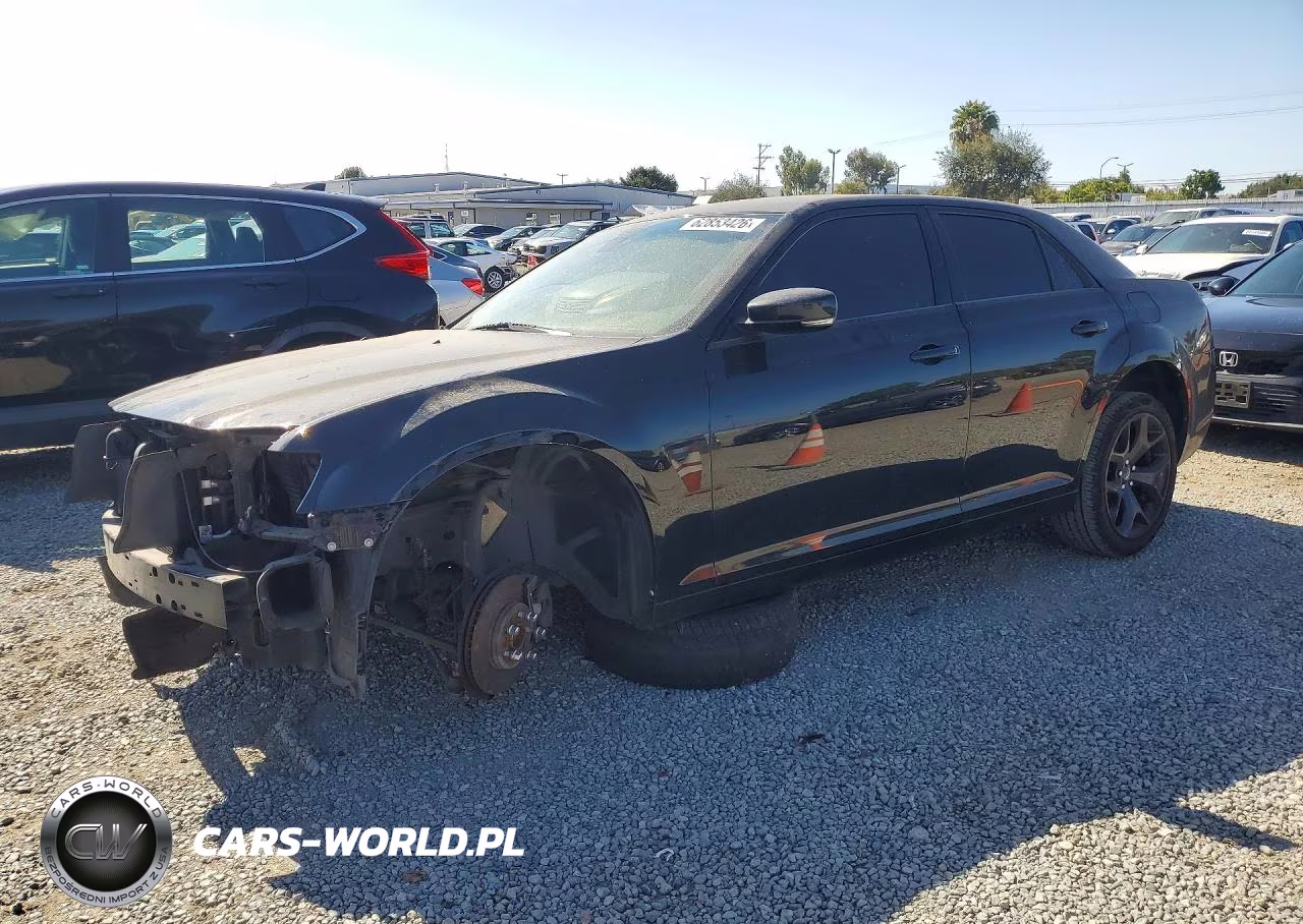 2021 Chrysler 300 S – zdjęcie 1 z 12