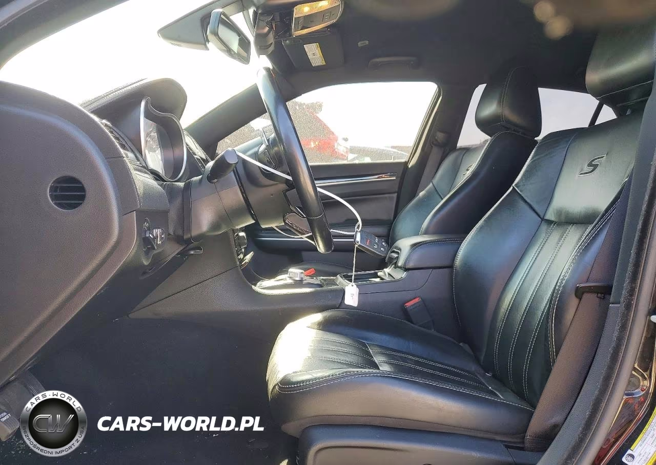 2021 Chrysler 300 S VIN:2C3CCABG4MH529140 - 7