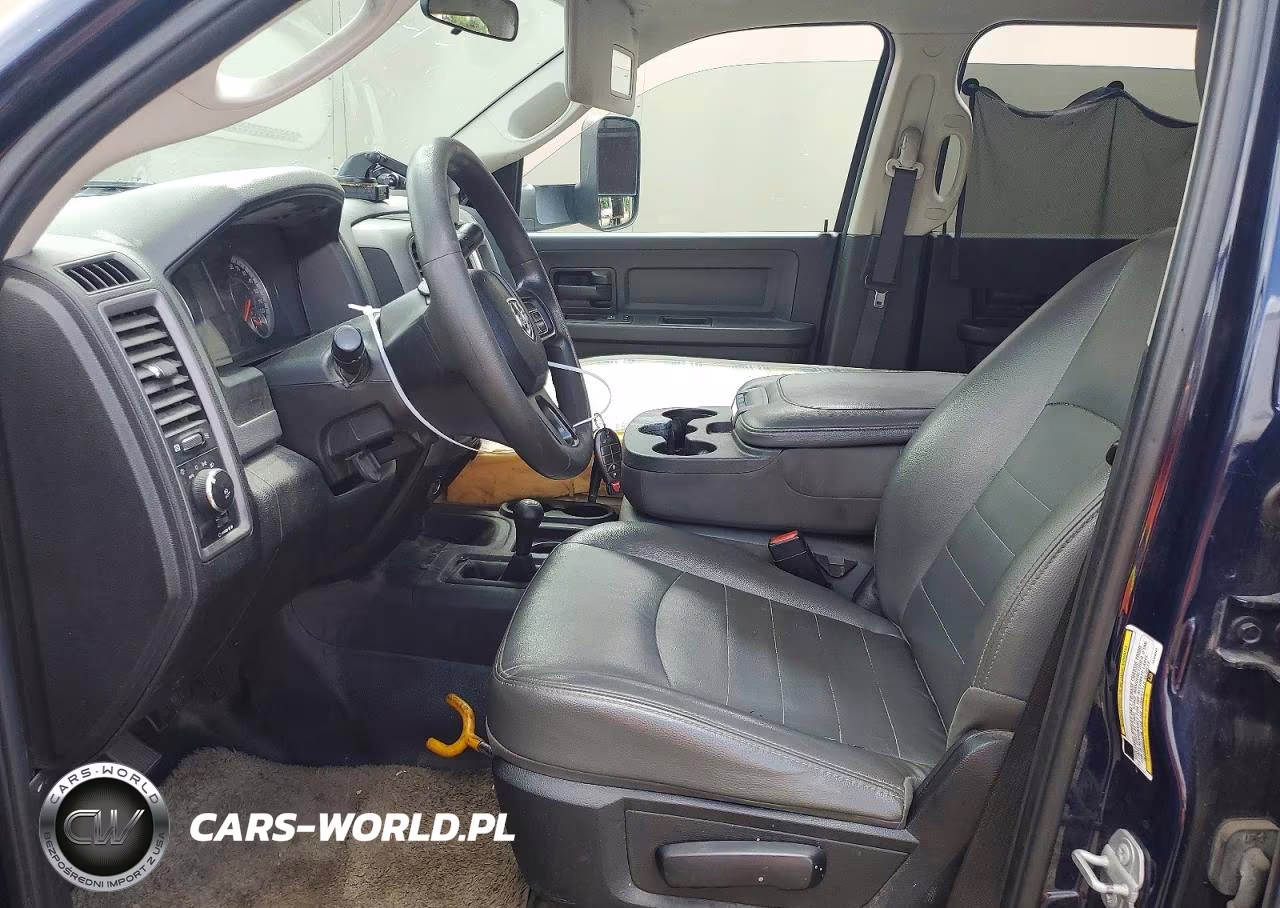 2018 Ram 3500 VIN:3C7WRTCL4JG335981 - 7