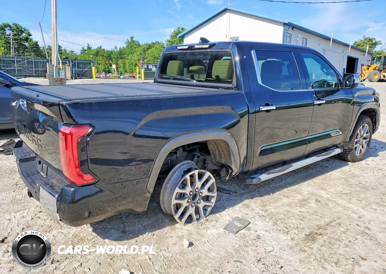 2024 Toyota Tundra 1794 Edition Hv VIN:5TFMC5DBXRX041743 - 3