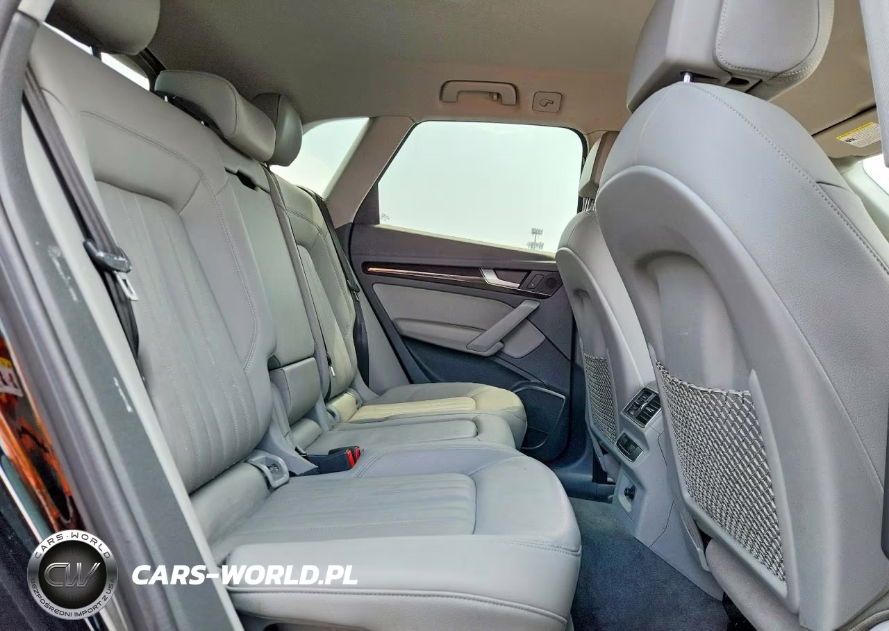 2019 Audi Q5 Premium VIN:WA1ANAFY6K2110450 - 11