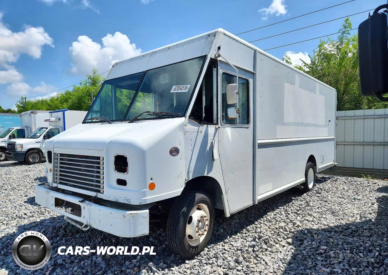 2015 Ford F59 Delivery Truck